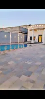 للبيع ڤيلا طريق لمطار جسر5 ضمن مجمع ڤلل مخدمة فرش ملكي طابو