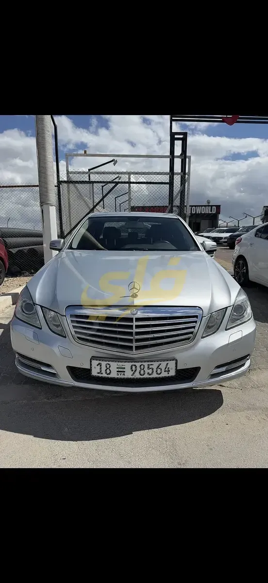 مرسيدس بنز E300 موديل 2012 للبيع في دمشق