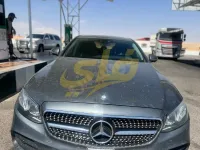مرسيدس بنز E300 سيدان موديل 2018 لون رمادي في دمشق