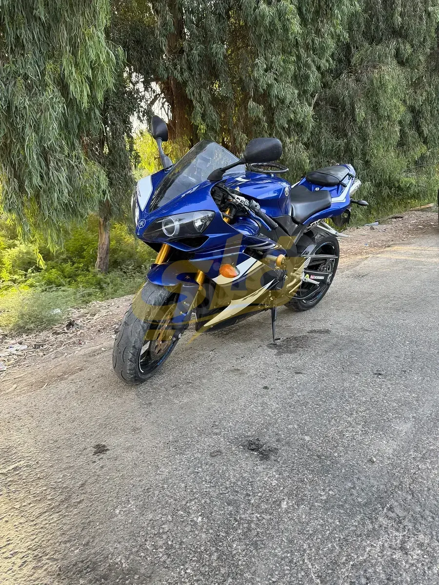دراجة ياماها YZF R1 موديل 2008 للبيع في دمشق